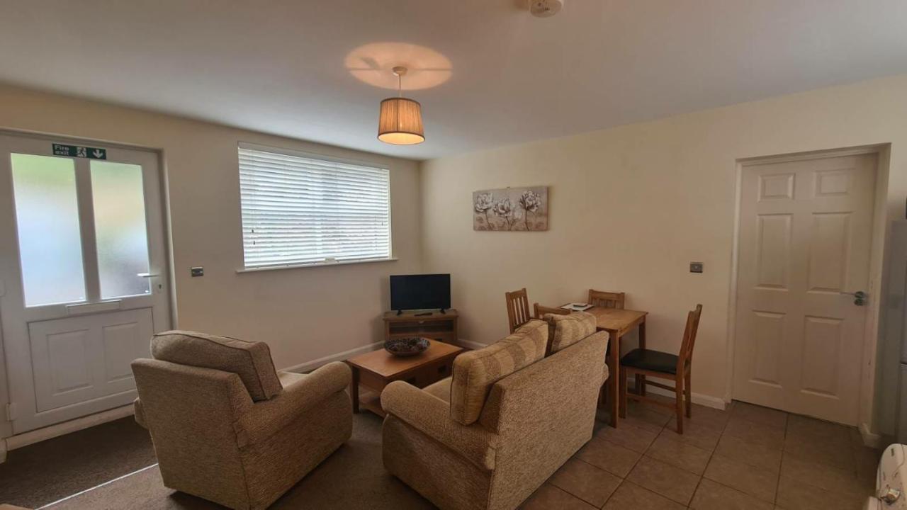 Barroon Castle Apartments, Near Airport, Free Parking, By Derbnb Касл-Донінгтон Екстер'єр фото